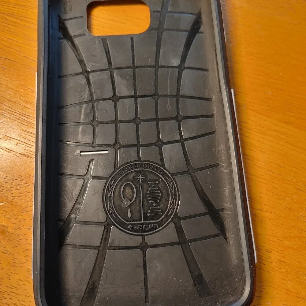 CELL PHONE COVER Spigen Black & White Slim Armour